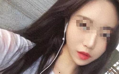 网曝少女吃瓜,揭秘背后真相与争议